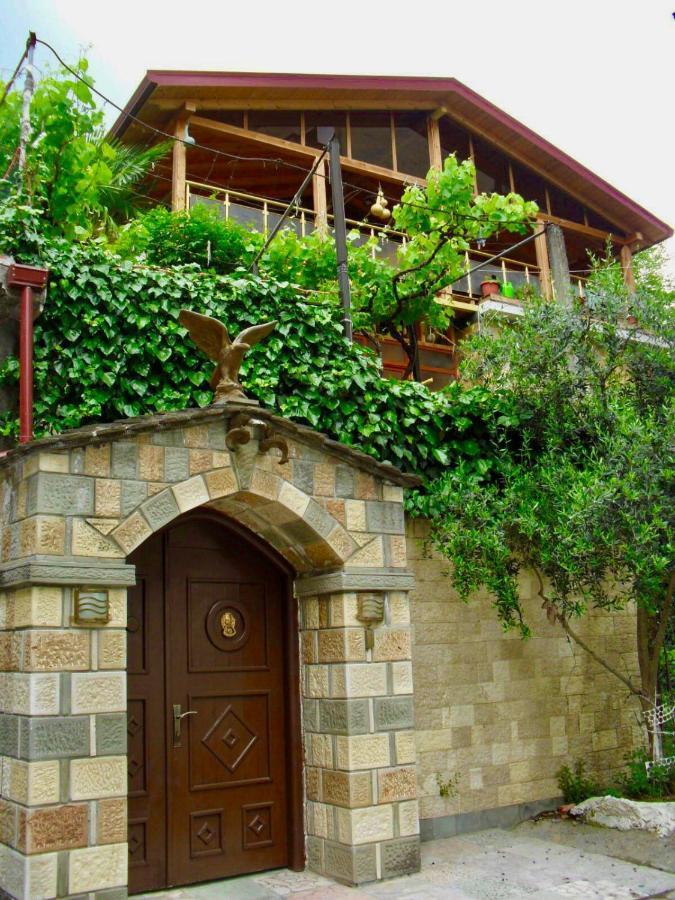 Alimeti Guesthouse بيرات المظهر الخارجي الصورة