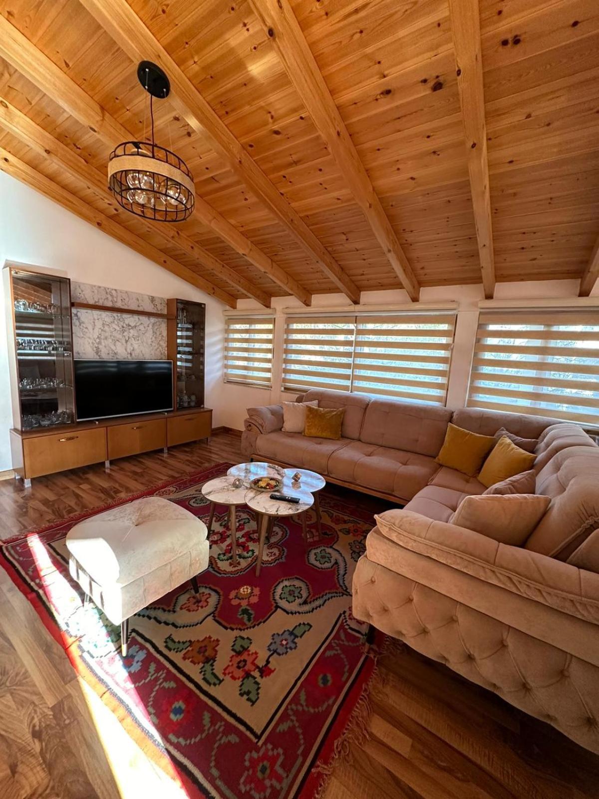 Alimeti Guesthouse بيرات المظهر الخارجي الصورة