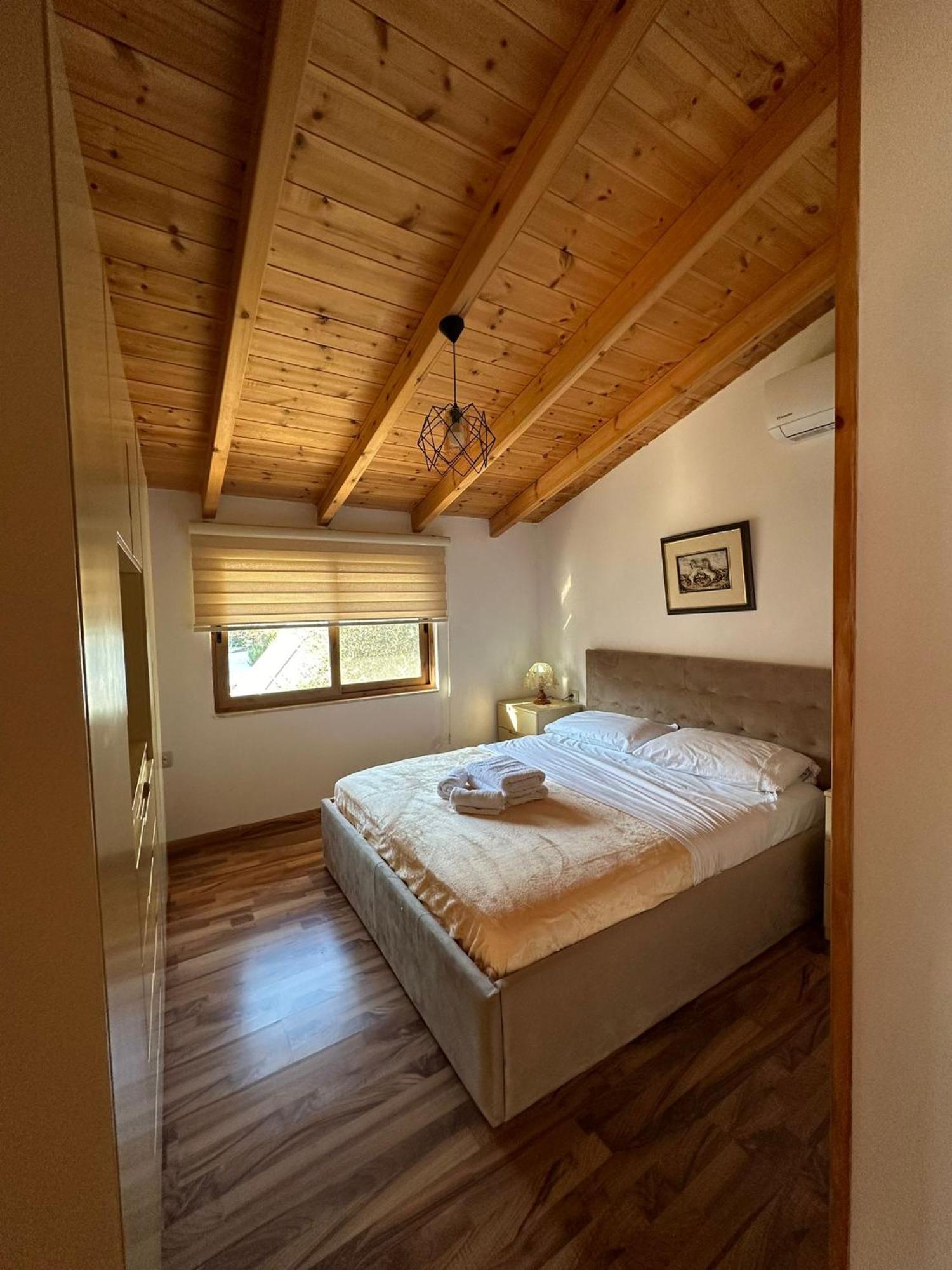 Alimeti Guesthouse بيرات المظهر الخارجي الصورة